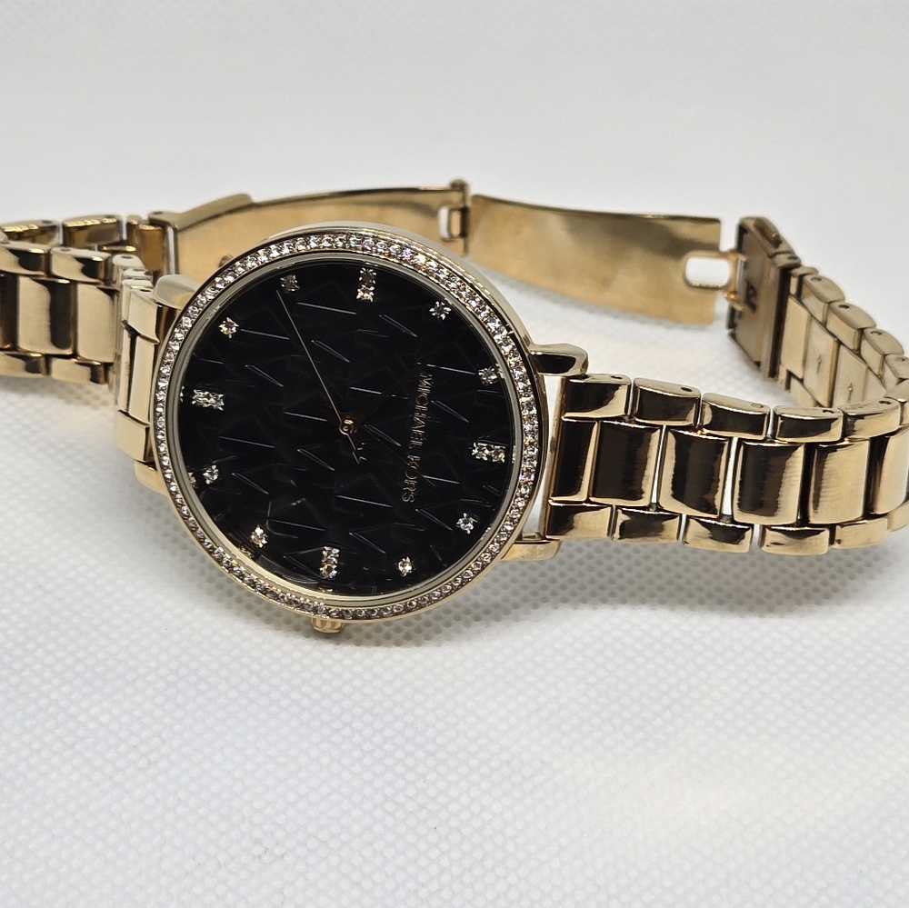 Michael Kors Gold Women Watch - Picture 16 of 16